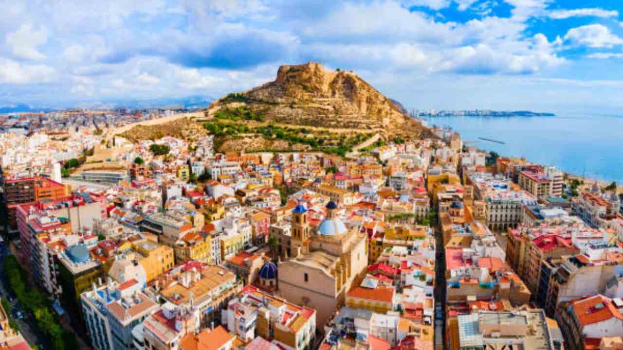 EasyJet Alicante Office in Spain