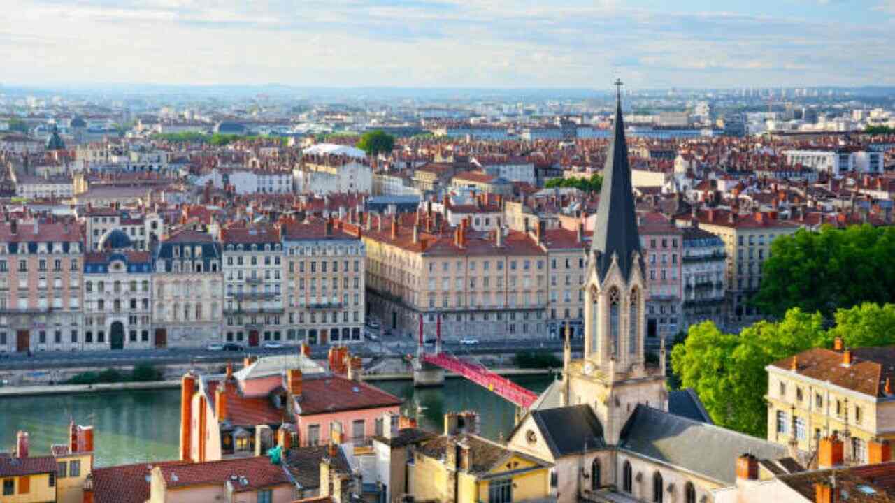 EasyJet Lyon Office in France
