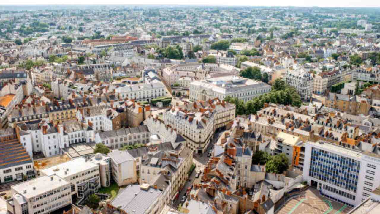 Vueling Nantes Office in France