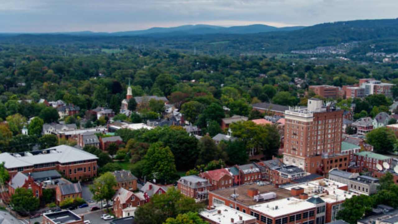 CommuteAir Charlottesville Office in United States