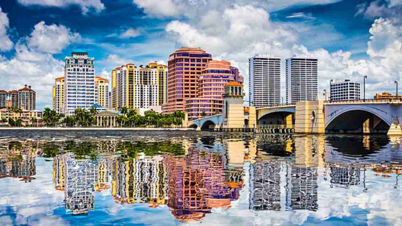 Alpine Air Express Palm Beach Office in United States