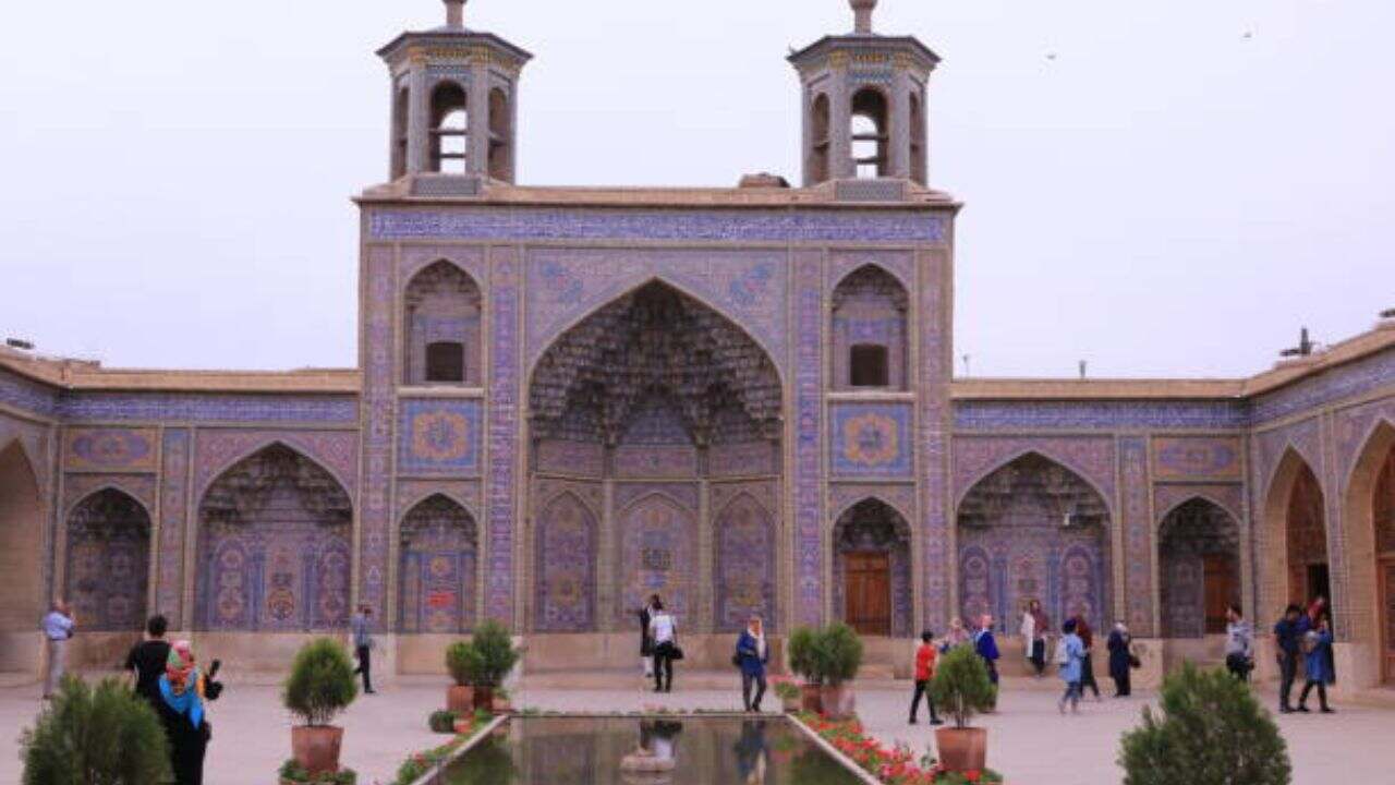 Oman Air Shiraz Office in Iran