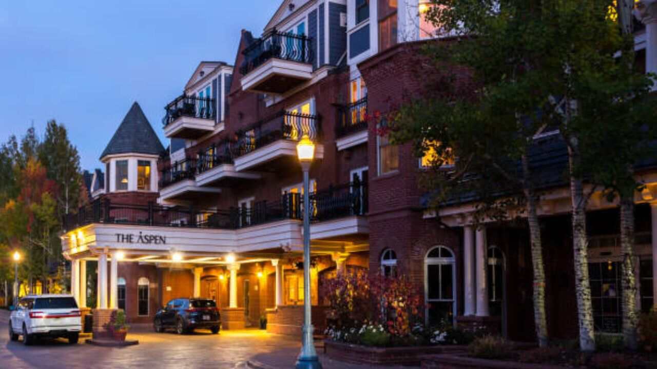 Alpine Air Express Aspen Office in United States