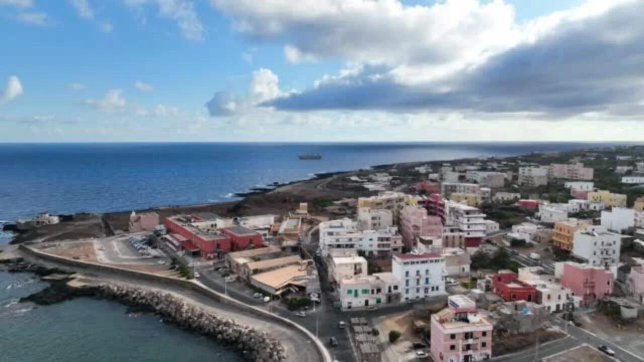 Volotea Pantelleria Office in Italy