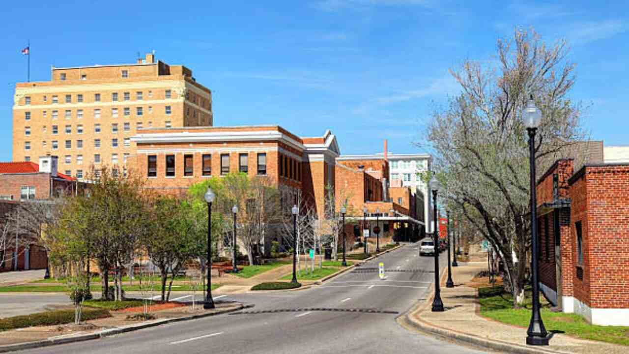 Silver Airways Hattiesburg Office in United States