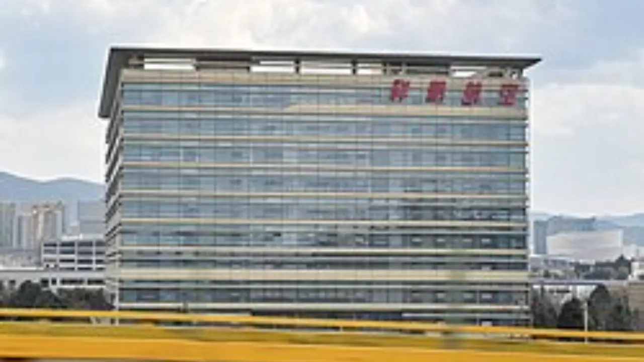 lucky air headquarters