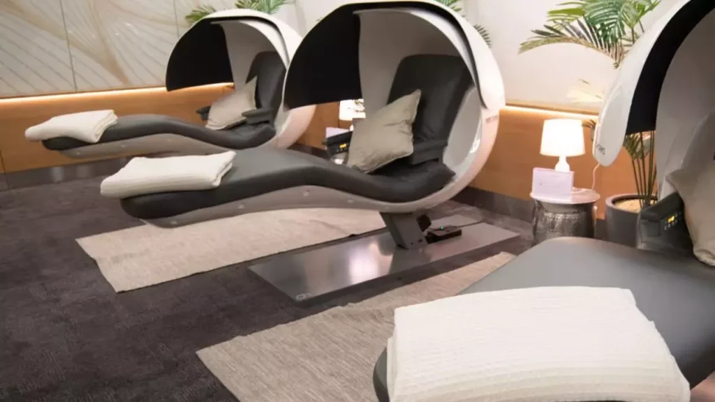 does heathrow airport have sleeping pods