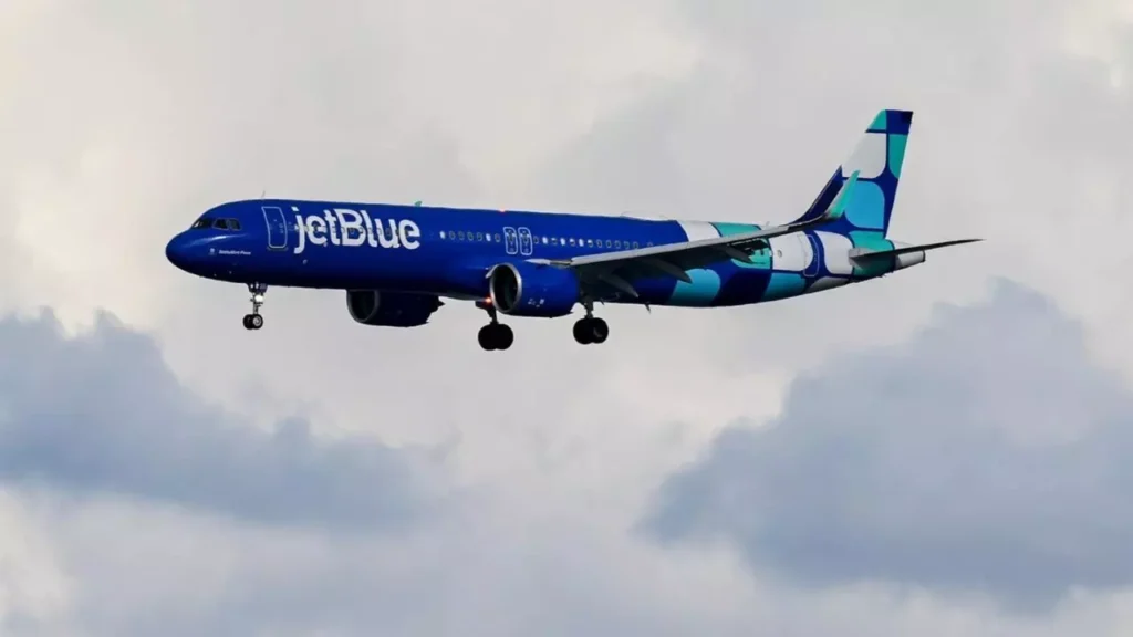 Jetblue is the best airline to fly to paris